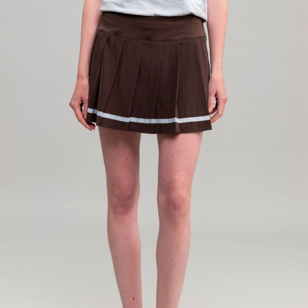 Richer Poorer Women's 14" Pleated Golf Skort - Dark Brown XS